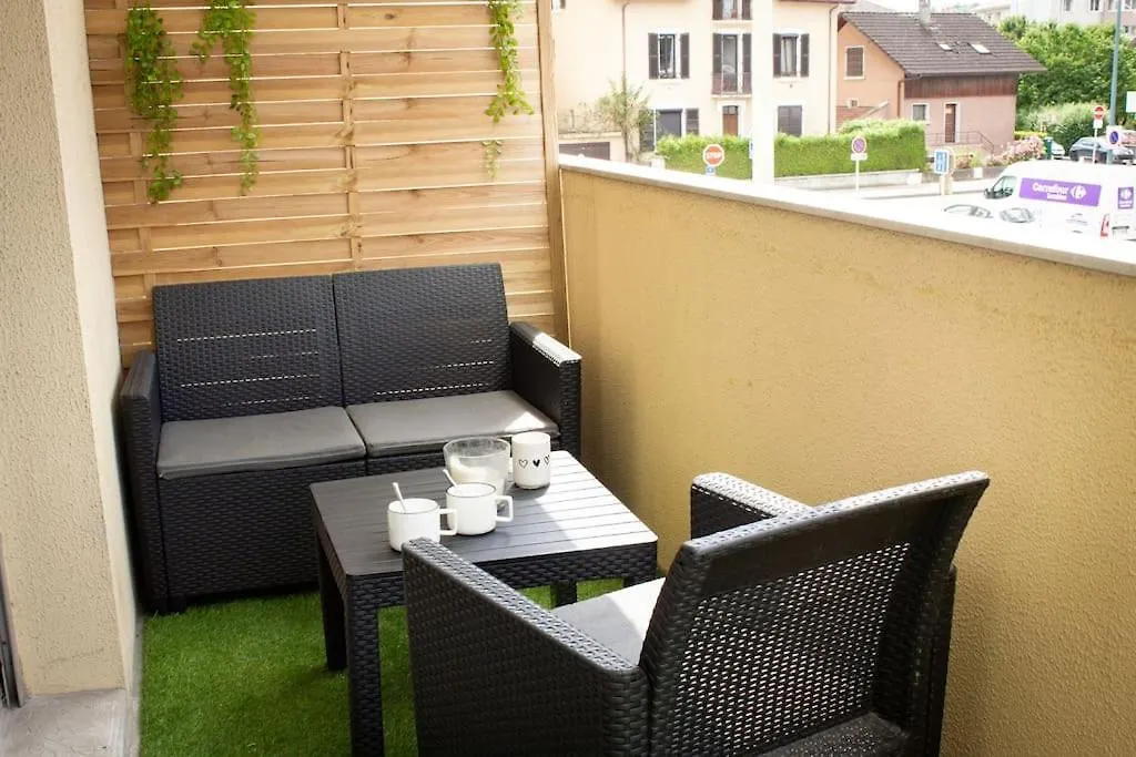 Apartment Le Captain Lodge Annecy